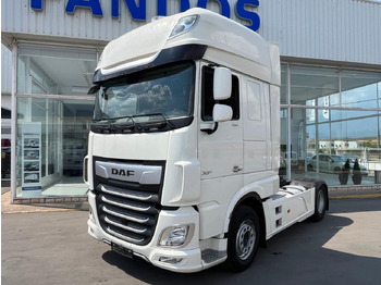 Тягач DAF