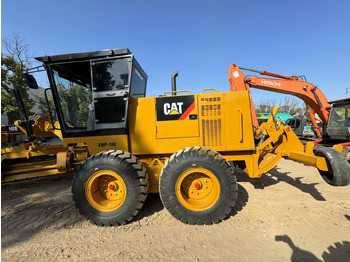 Грейдер CATERPILLAR 140K