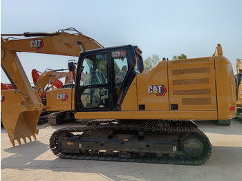 Гусеничный экскаватор CATERPILLAR 320GC
