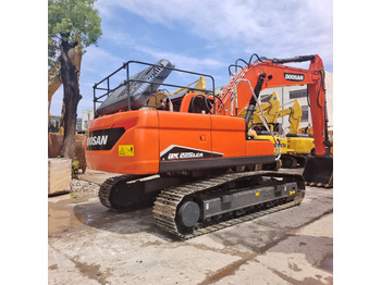 Гусеничный экскаватор DOOSAN DX225LCA