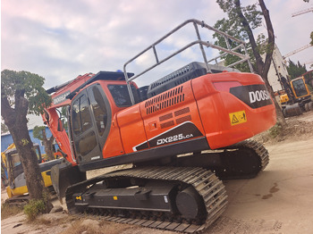 Гусеничный экскаватор DOOSAN DX225LC-9C