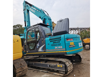 Гусеничный экскаватор KOBELCO