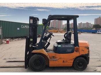 Дизельный погрузчик Toyota FD30: фото 1