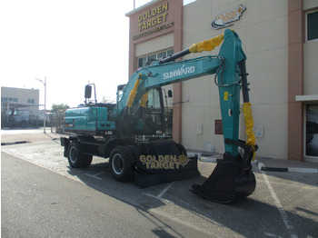 Колёсный экскаватор SUNWARD