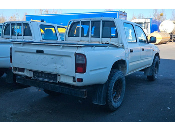 Внедорожник Toyota Hilux Double Cab 4x4: фото 3