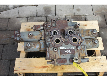 Гидравлический клапан HANOMAG