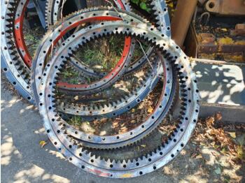 Поворотное кольцо LIEBHERR