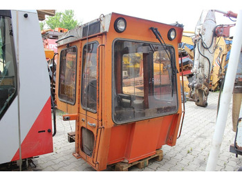 : фото в шапке страницы