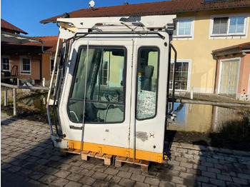 Кабина LIEBHERR