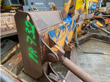 : фото в шапке страницы