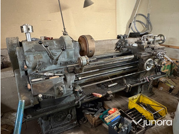 Токарный станок по металлу