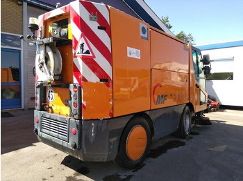 Подметально-уборочная машина Aebi MFH2500: фото 2 Подметально-уборочная машина Aebi MFH2500: фото 2