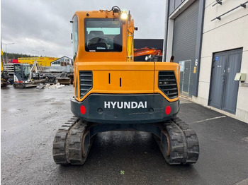 Мини-экскаватор Hyundai R80CR-9A PYÖRITTÄJÄLLÄ: фото 4