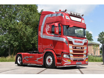 Тягач SCANIA R 650