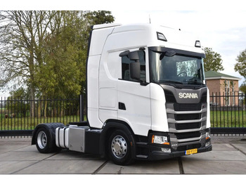 Тягач SCANIA S 410