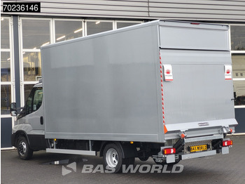 Новый Фургон с закрытым кузовом Iveco Daily 35C18 2025 MODEL Automaat 1000kg Laadklep ACC Navi Airco Zijdeur Bakwagen Meubelbak Koffer 22m3 Airco: фото 2