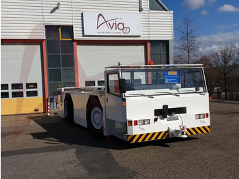 Аэродромный тягач SCHOPF