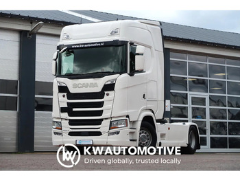 Тягач SCANIA S 450