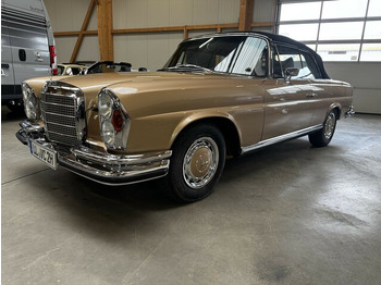 Кабриолет MERCEDES-BENZ
