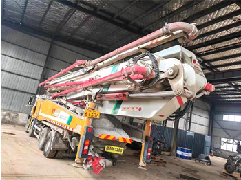 Автобетононасос XCMG HB62V Used Swching Concrete Pump Boom Truck in Good Condition: фото 3 Автобетононасос XCMG HB62V Used Swching Concrete Pump Boom Truck in Good Condition: фото 3