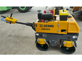 Каток тротуарный XCMG XMR083 light mini double drum 1 ton vibratory compactor: фото 3