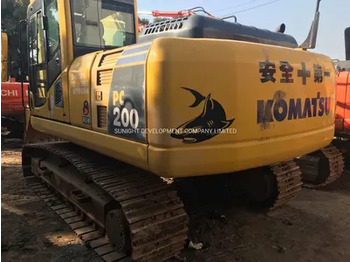 Гусеничный экскаватор KOMATSU PC200-8