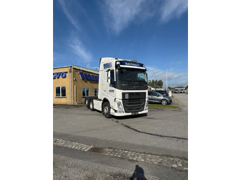 Тягач VOLVO FH 500