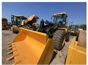 Колёсный погрузчик XCMG ZL50GN