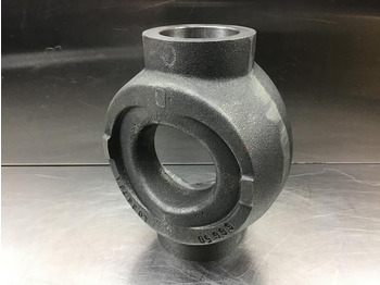 Поворотный кулак LIEBHERR