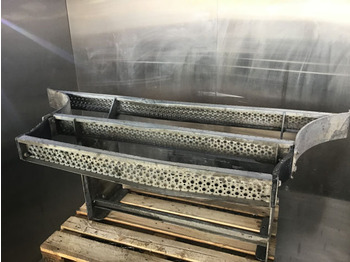 Кабина и интерьер LIEBHERR