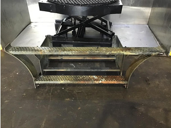 Кабина и интерьер LIEBHERR