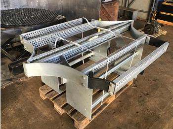 Кабина и интерьер Liebherr Access Left: фото 3