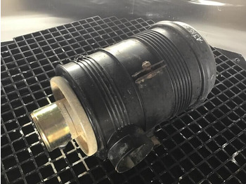 Воздушный фильтр LIEBHERR