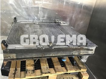 Радиатор LIEBHERR