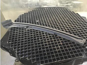 Бампер LIEBHERR