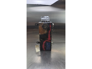 : фото в шапке страницы