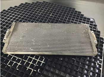 Масляный радиатор Liebherr Fuelcooler: фото 4