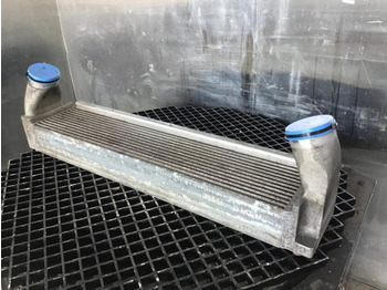 Интеркулер LIEBHERR