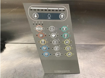 Приборная панель LIEBHERR