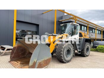 Колёсный погрузчик LIEBHERR L 576