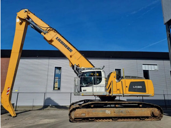Экскаватор LIEBHERR
