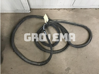 Кабина и интерьер LIEBHERR