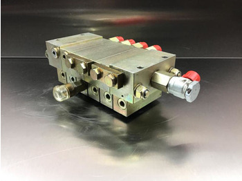 Гидравлика Liebherr R914B / R914C / R924 B / R924 C: фото 3