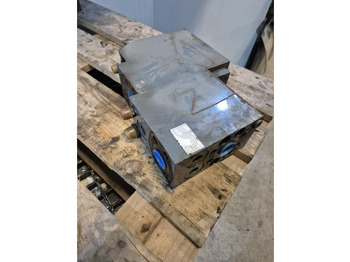 Гидравлика LIEBHERR