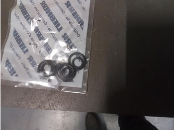 Запчасти LIEBHERR