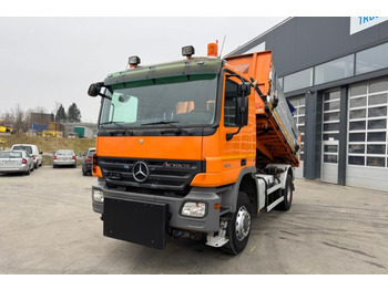 Самосвал MERCEDES-BENZ Actros 1841