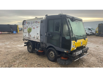 Подметально-уборочная машина SCARAB