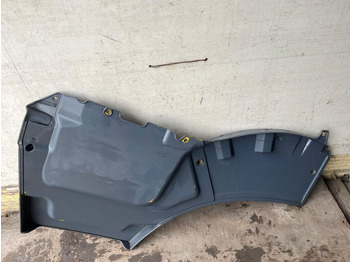 Запчасти IVECO stralis 450 Abdeckung Türverlängerung rechts: фото 3