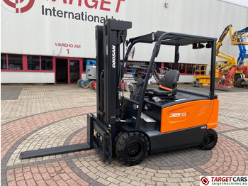 Электропогрузчик DOOSAN