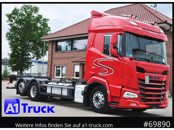 Грузовик-контейнеровоз/ Сменный кузов DAF XF 480